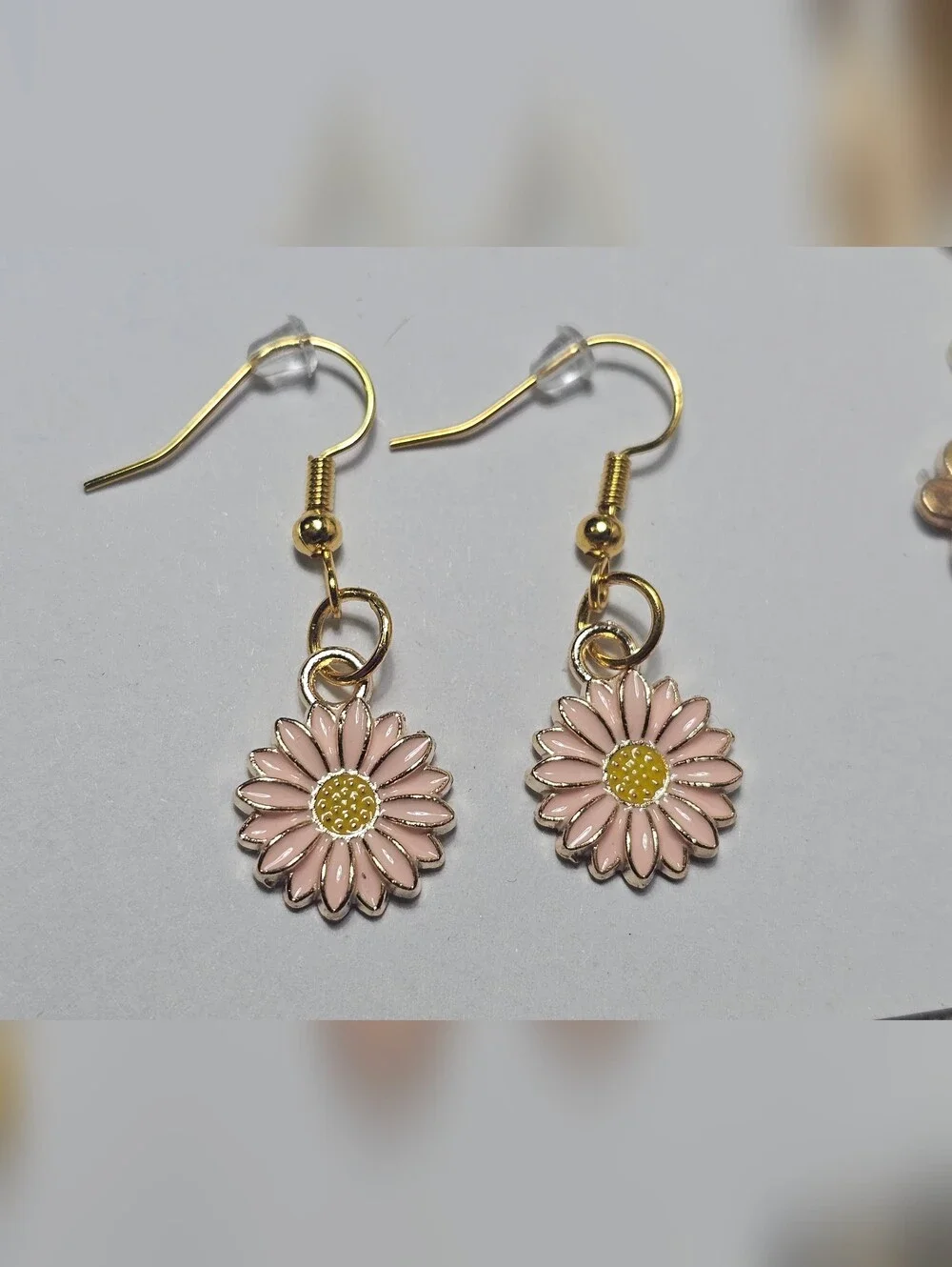 Gold Pink Daisy Drop Earrings - Unbranded
